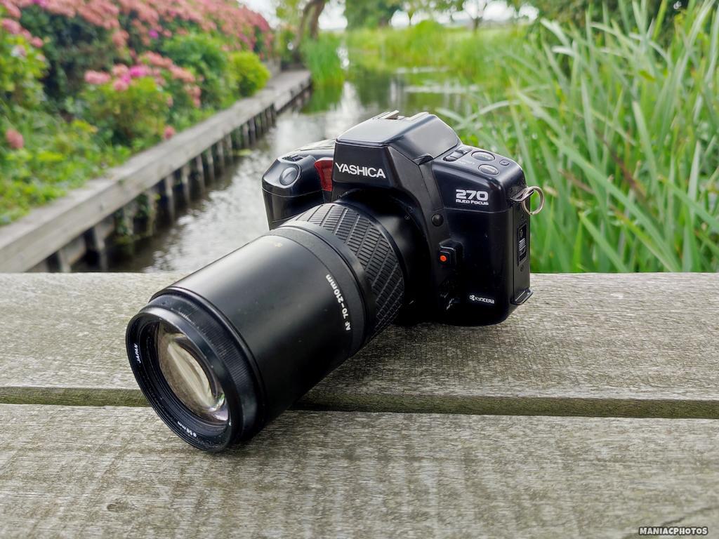 yashica270af.intro_